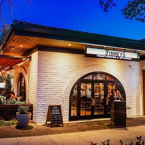 Finney's Crafthouse exterior, Westlake Village